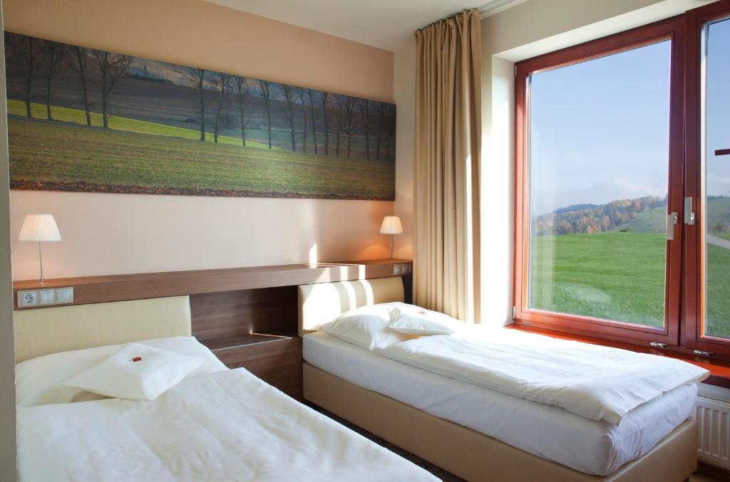 Grund Resort Golf And Ski Mlade Buky Ruang foto