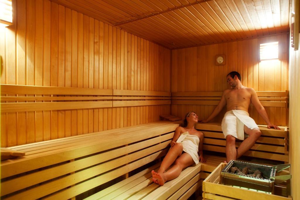 Grund Resort Golf And Ski Mlade Buky Bagian luar foto
